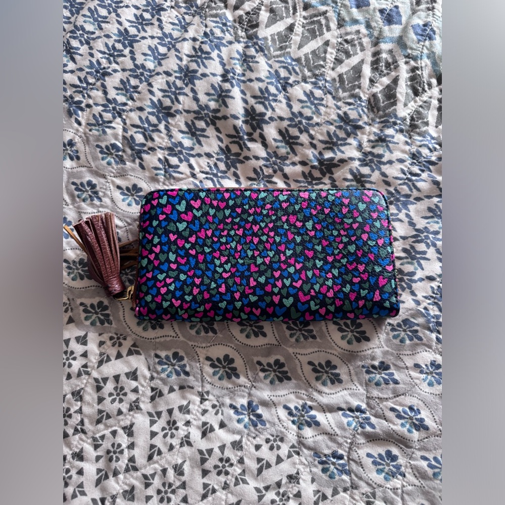 Fossil Multicolored Heart Zip Around Wallet, Nwot… - image 3